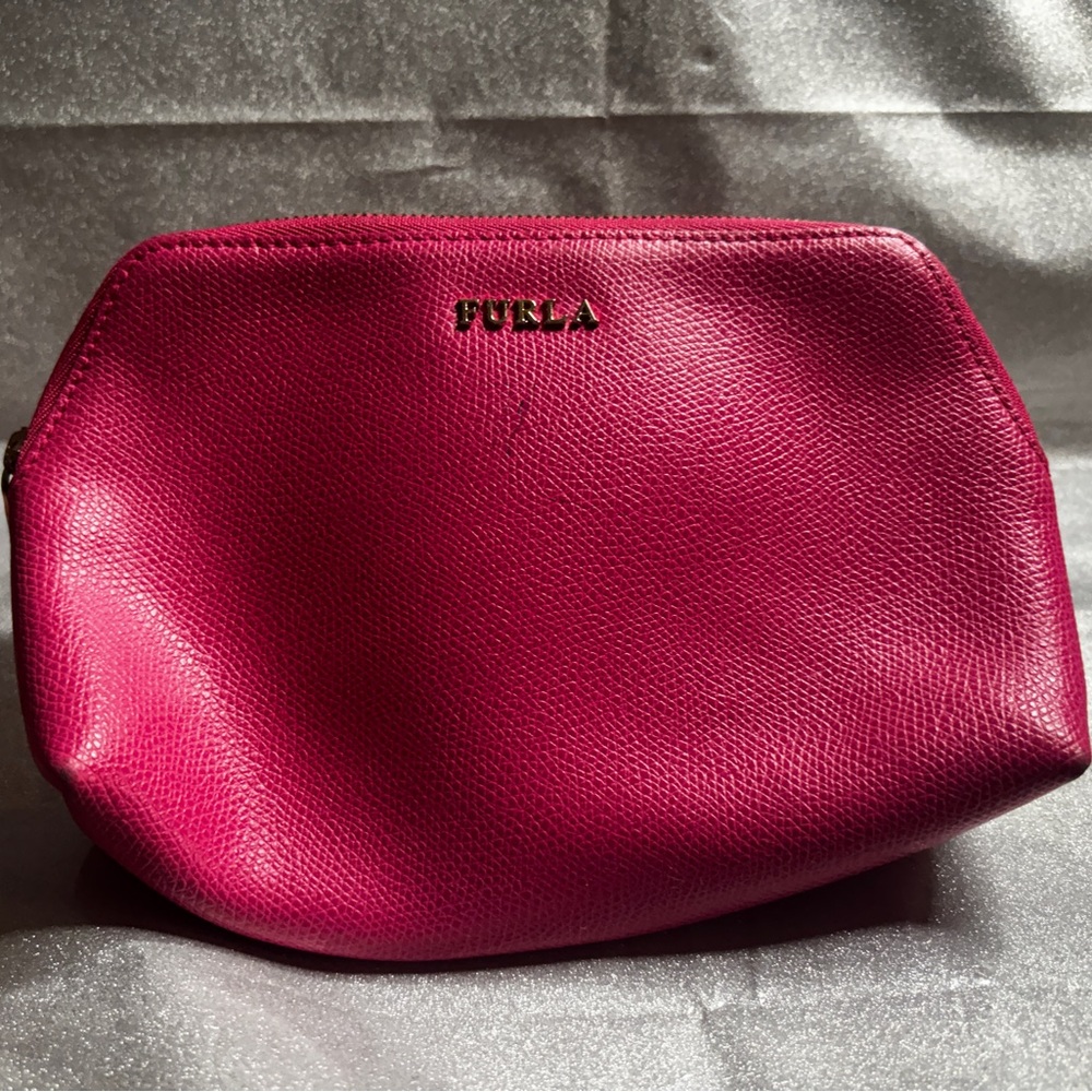 Furla Pink Saffiano Leather Cosmetic Pouch Gold Logo